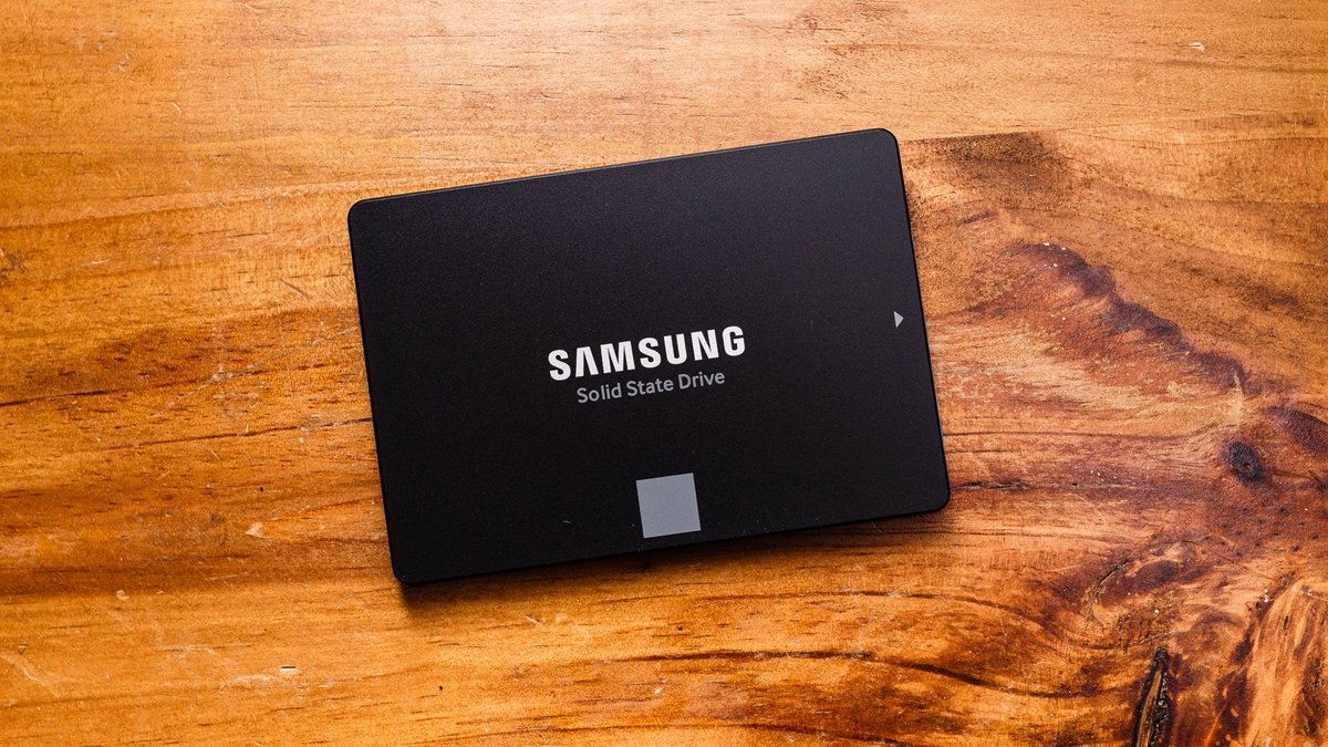 三星870 EVO SATA SSD低调推出8TB版，存储荒中逆势加码