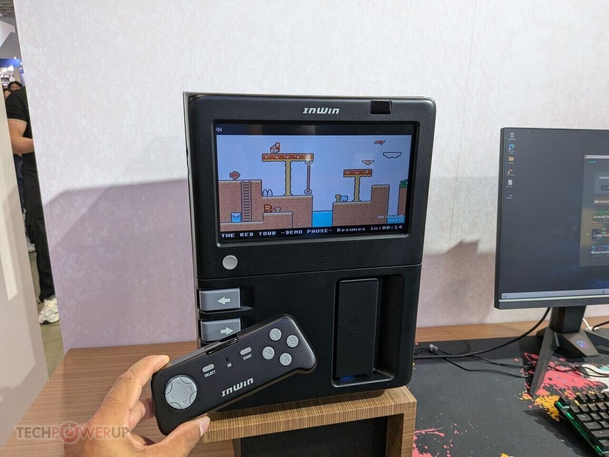 机箱也能打街机？InWin GX-285 带屏带摇杆